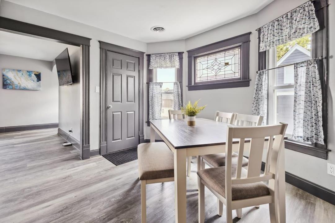 Spacious 6Br 2Ba Minutes For The Falls & Casino Niagara Falls Luaran gambar